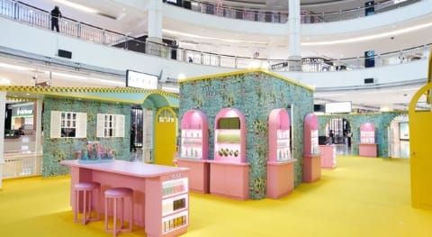 Alami Pengalaman Fantasi Gucci Flora di Suria KLCC