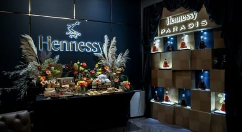 Discover A Bespoke World At Hennessy’s Hands